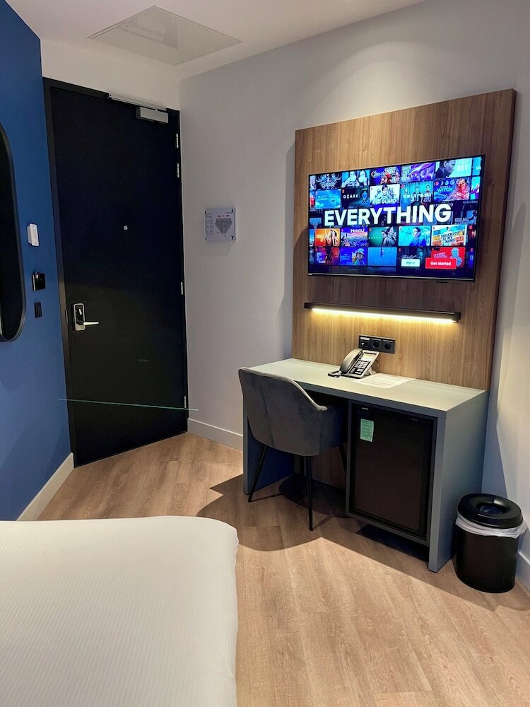 Фото Ozo Hotels Antares Airport