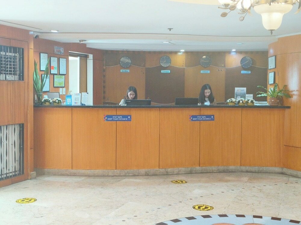 Фото The Pearl Manila Hotel