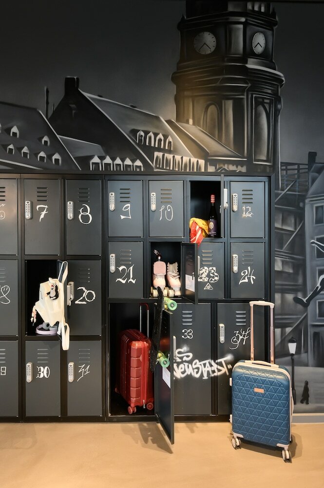 Фото Moxy Dresden Neustadt