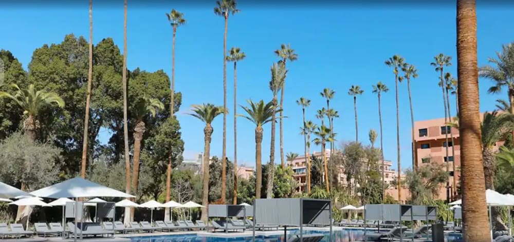 Фото Kenzi Rose Garden