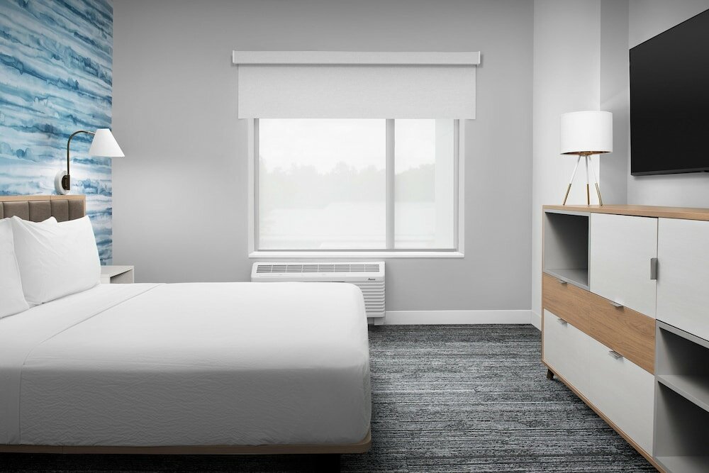 Фото TownePlace Suites Jacksonville Airport