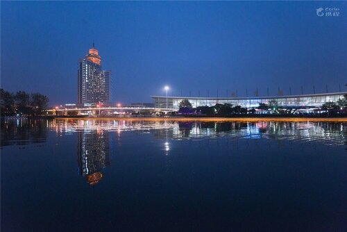 Внешний вид отеля Shuguang International Hotel Nanjing в Нанкине, фото 1