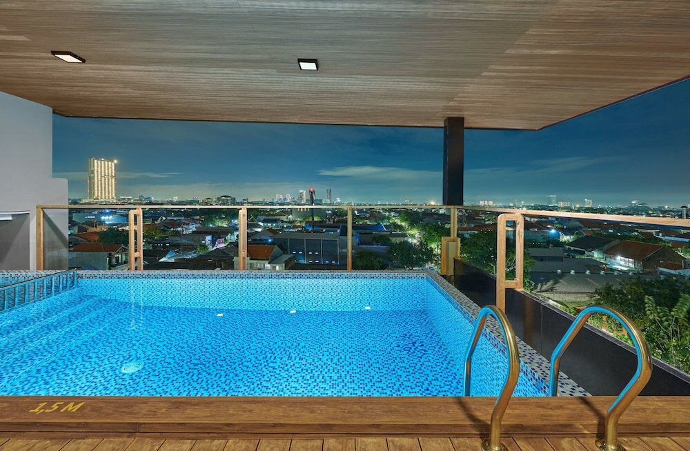 Фото Отель Aston Inn Jemursari