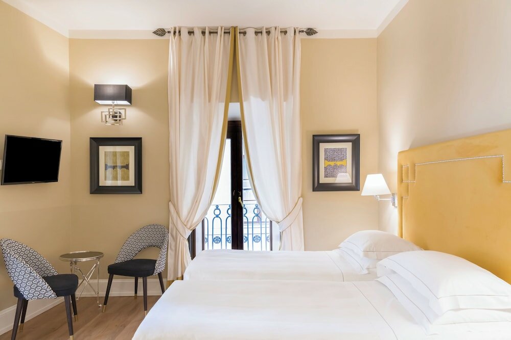 Фото Отель Grand Hotel Cavour