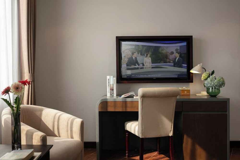 Фото May De Ville Trendy Hotel & SPA