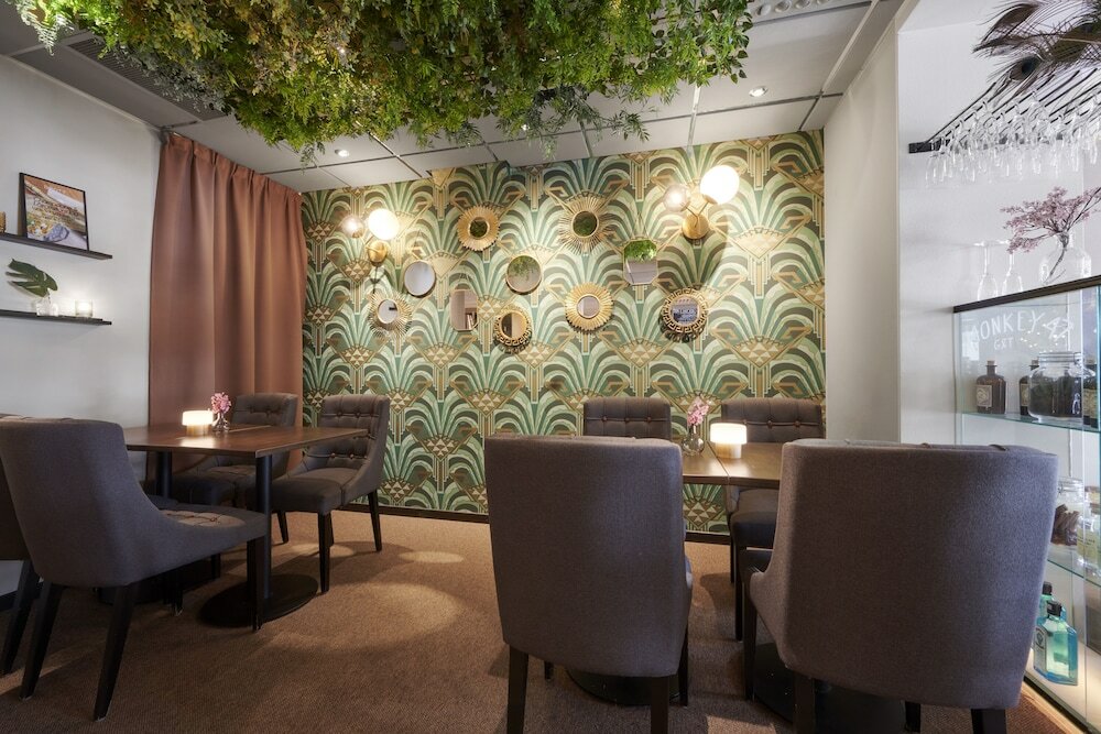 Фото Home Hotel Drott