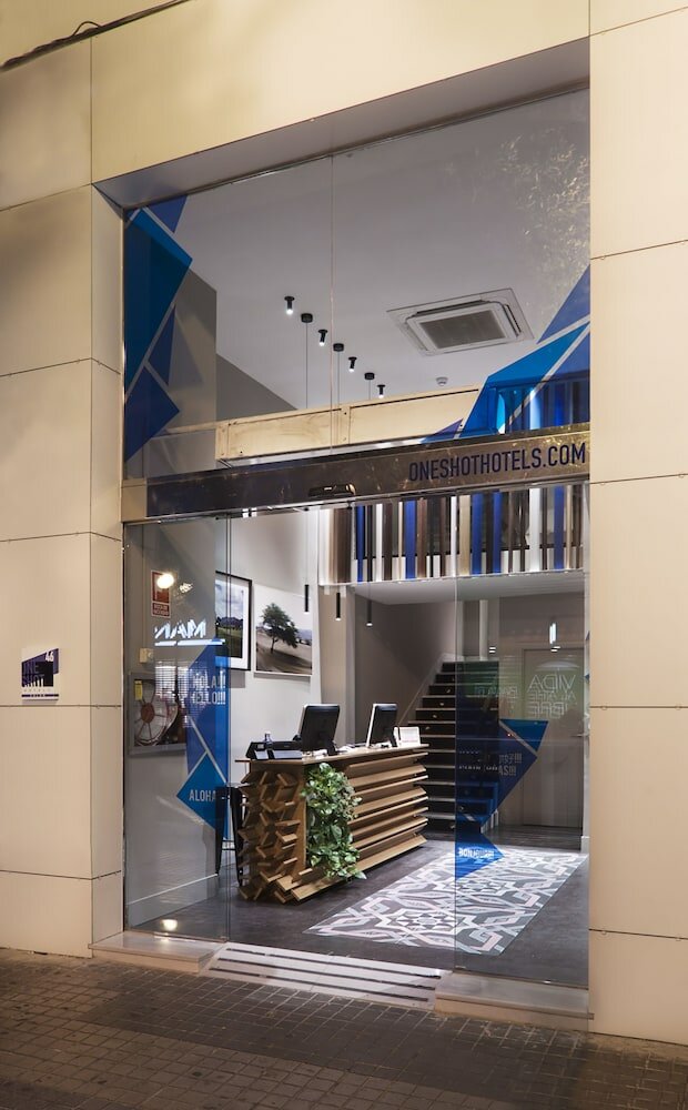 Фото Отель One Shot Colon 46