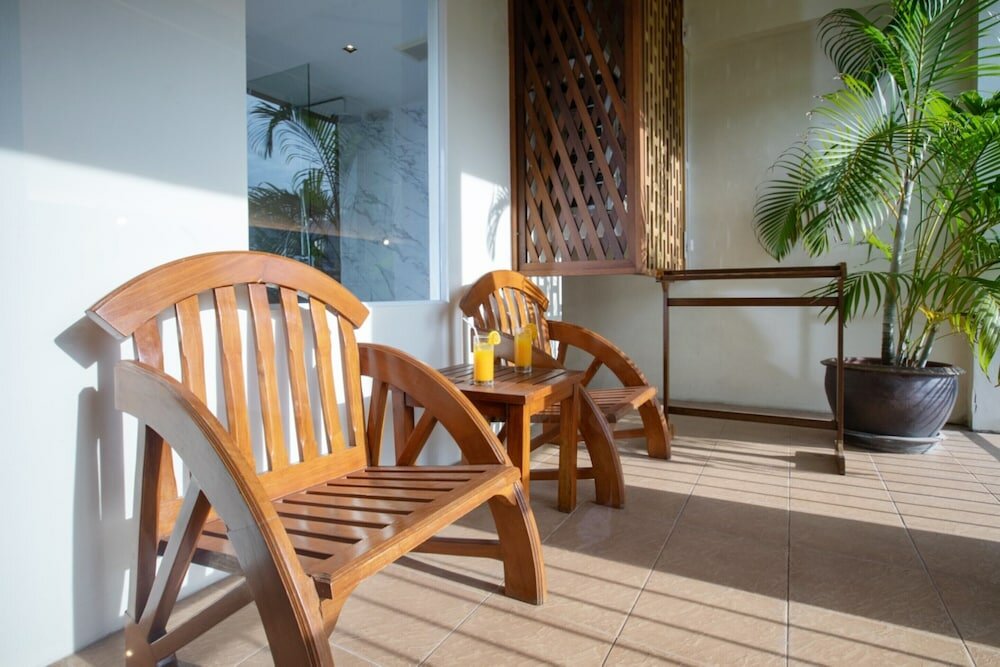 Фото Orchid Garden Hotel