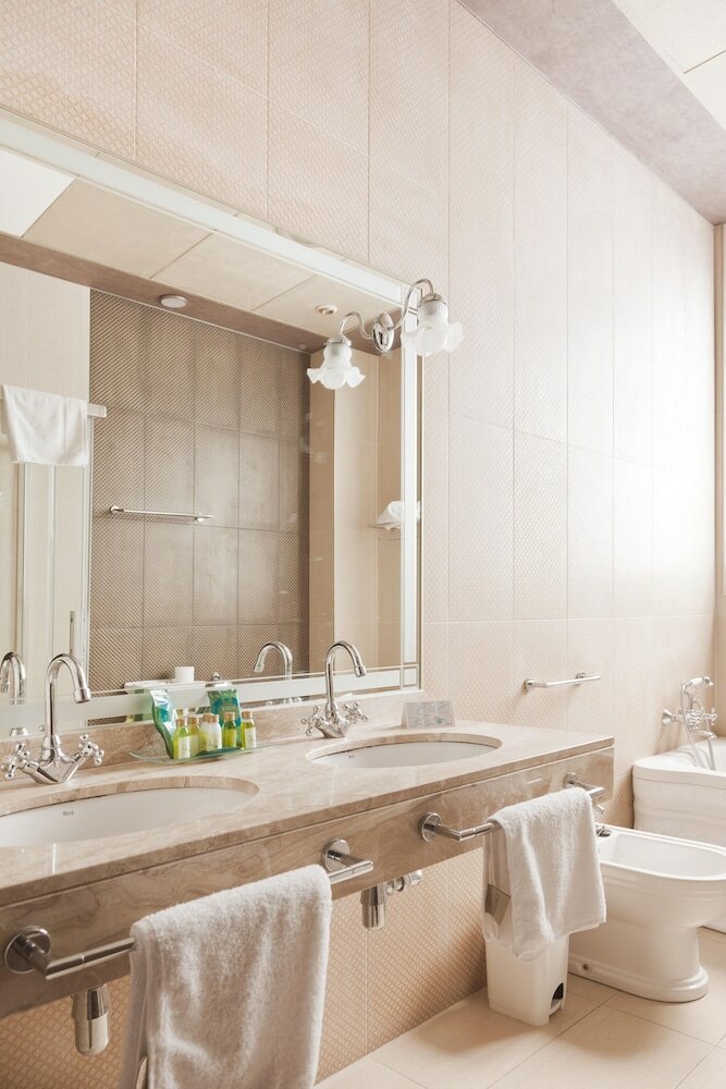 Фото Roger de Flor by Seleqtta