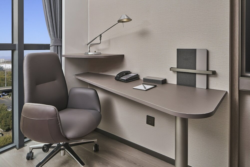 Фото Crowne Plaza Beijing International Airport