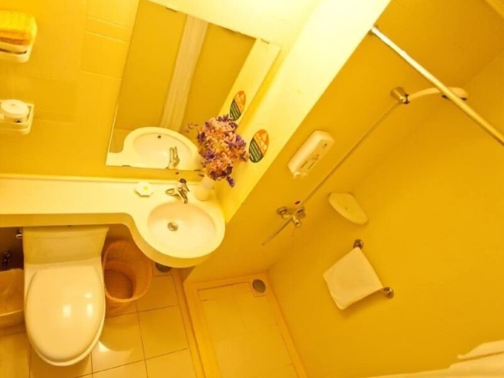 Фото Greentree Inn Nanjing China Gate Subway Station Express