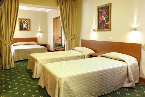 Гостиница Domus Pacis Fatima Hotel в Округе Сантарен