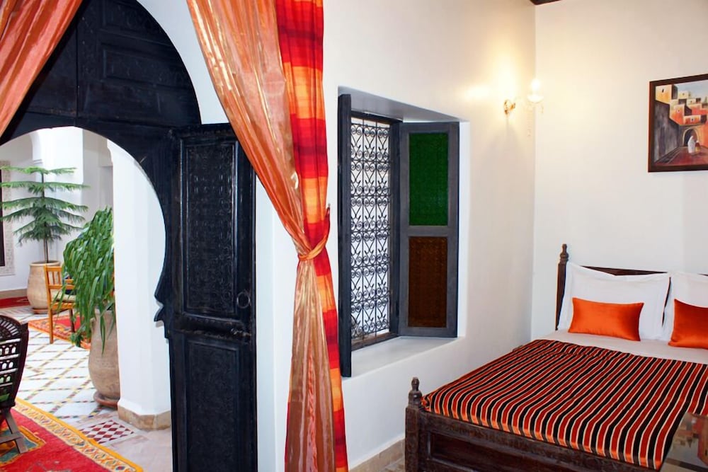 Фото Riad Al kadar