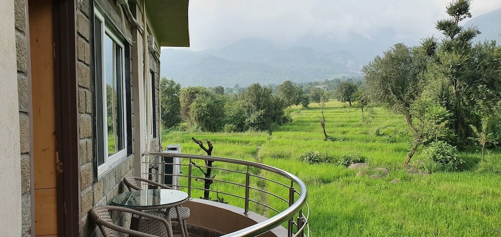 Фото Quartz Himalayan Brothers