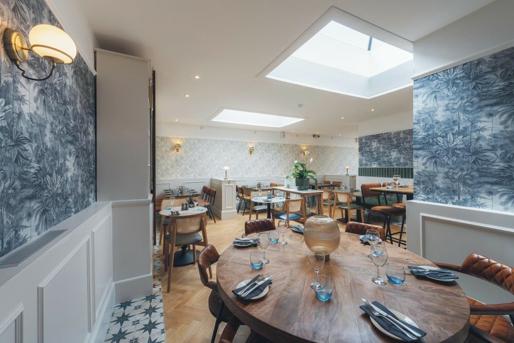 Фото Stattons Hotel & Restaurant