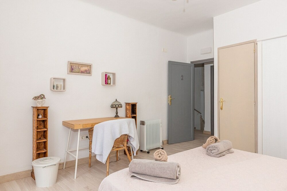 Фото Blue Castle Guesthouse