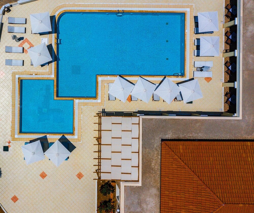 Фото Messina Resort Hotel