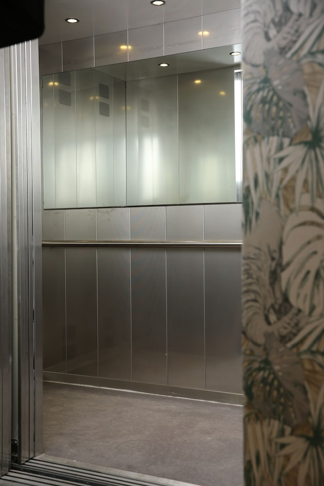 Фото Hotel Grand Corner