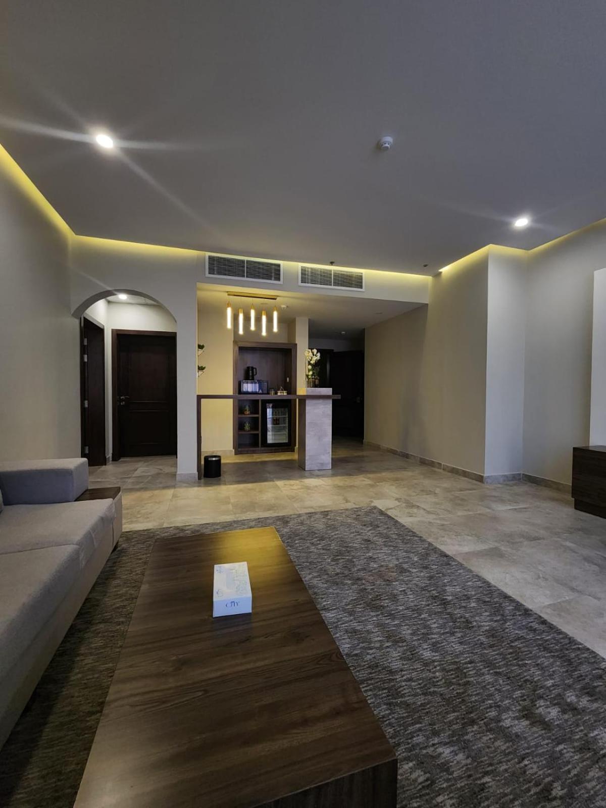 Фото Eliana Hotel