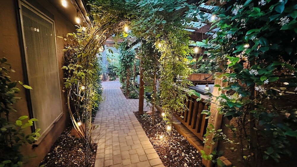 Фото Lantern Light Inn - Romantic Getaway