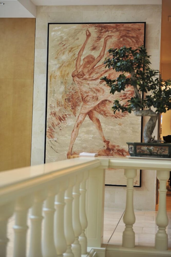 Фото Progress Hotel