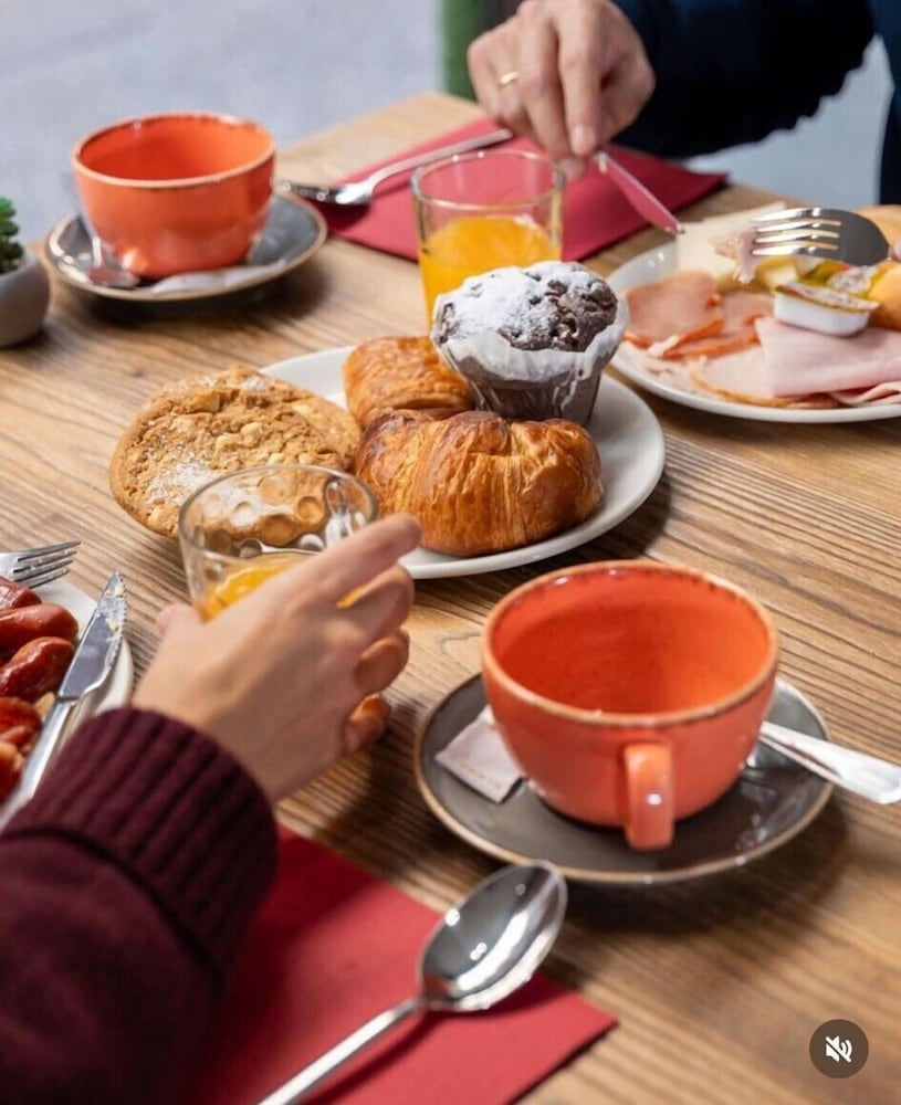 Фото Mariposa Hotel Malaga