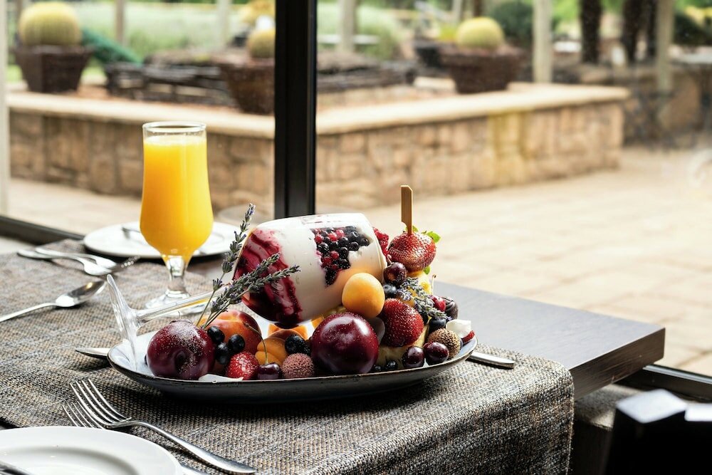 Фото Protea Hotel by Marriott Bloemfontein Willow Lake