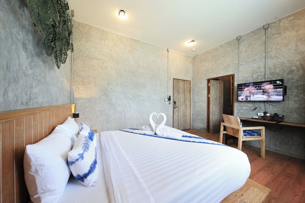 Фото The Chic Lipe - Hostel