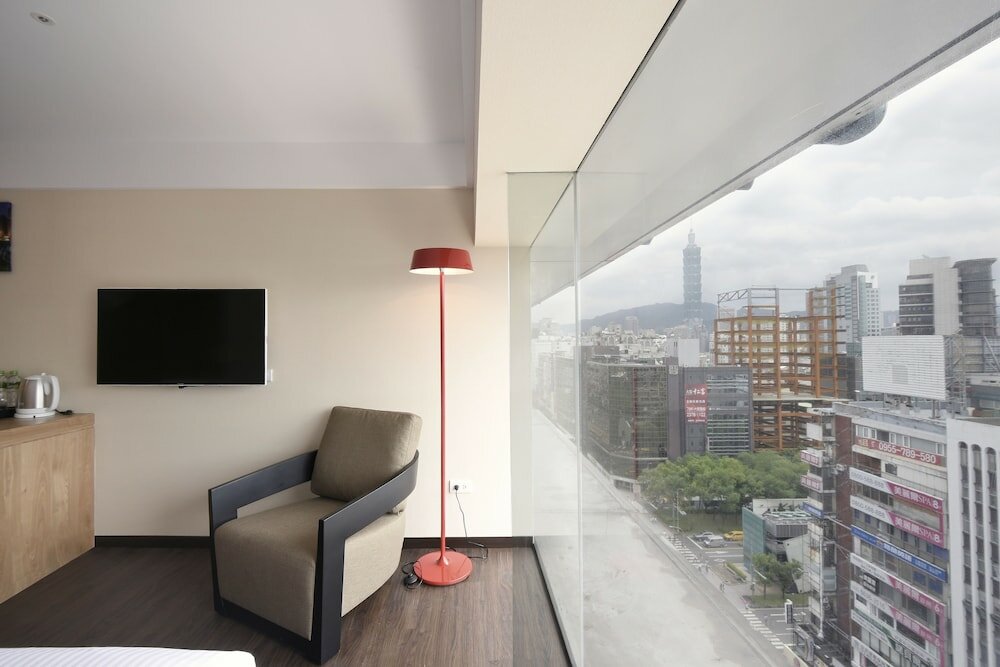 Фото Eastin Taipei Hotel