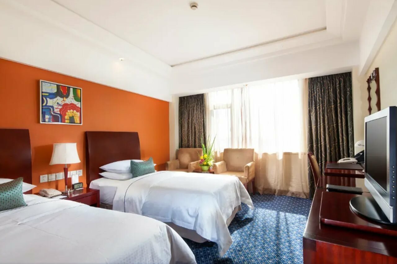 Фото Argyle International Airport Hotel Shanghai