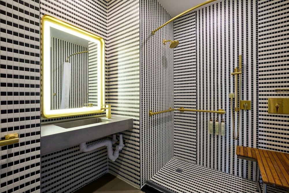 Фото Renaissance New York Harlem Hotel