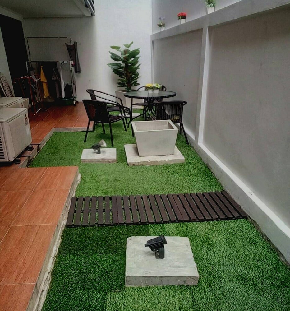 Фото Punyapha Place