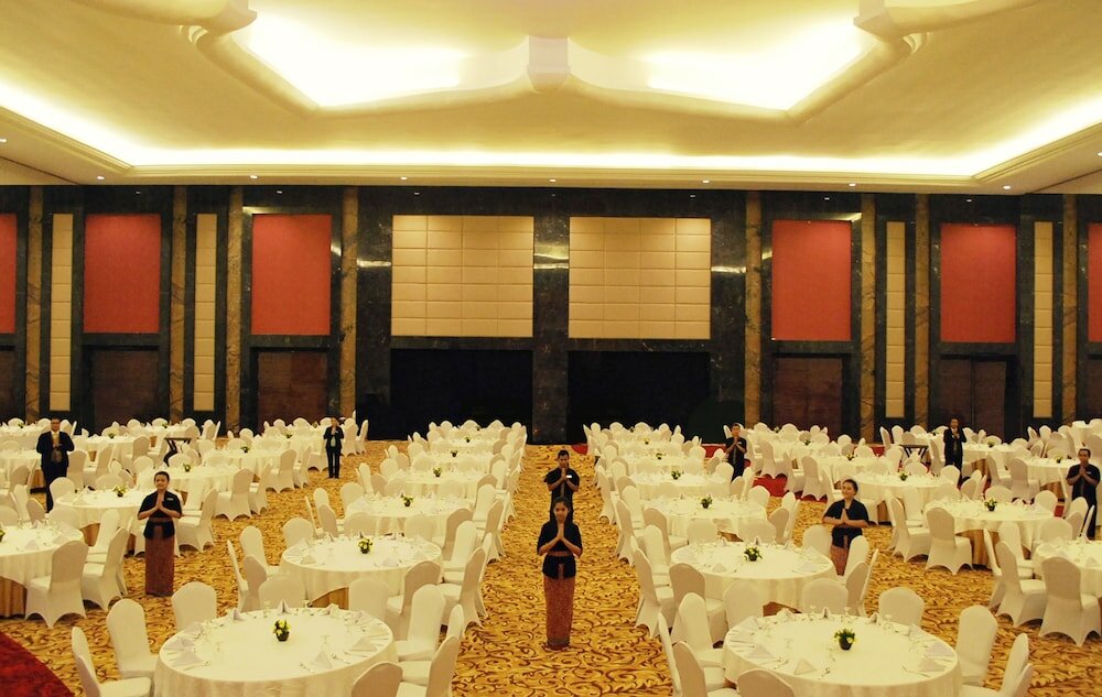 Фото The Singhasari Resort