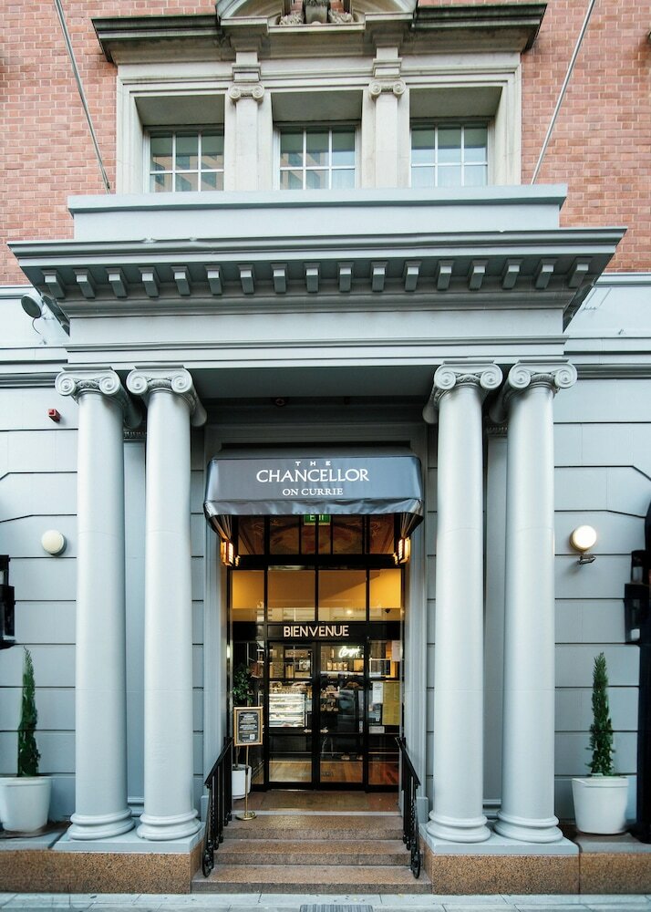 Фото Hotel Grand Chancellor Adelaide