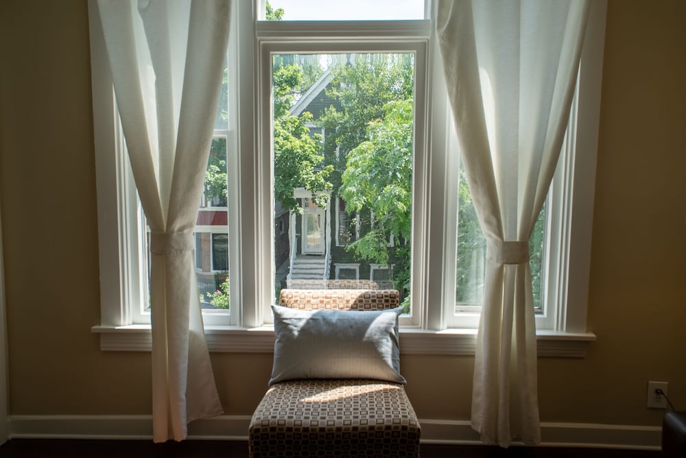 Фото Roscoe Village Guesthouse