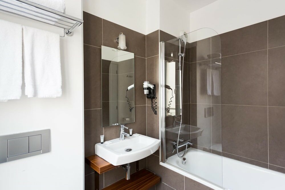 Фото Le 20 Prieure Hotel