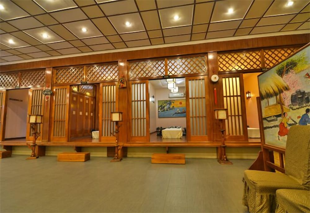 Фото Arirang Hotel