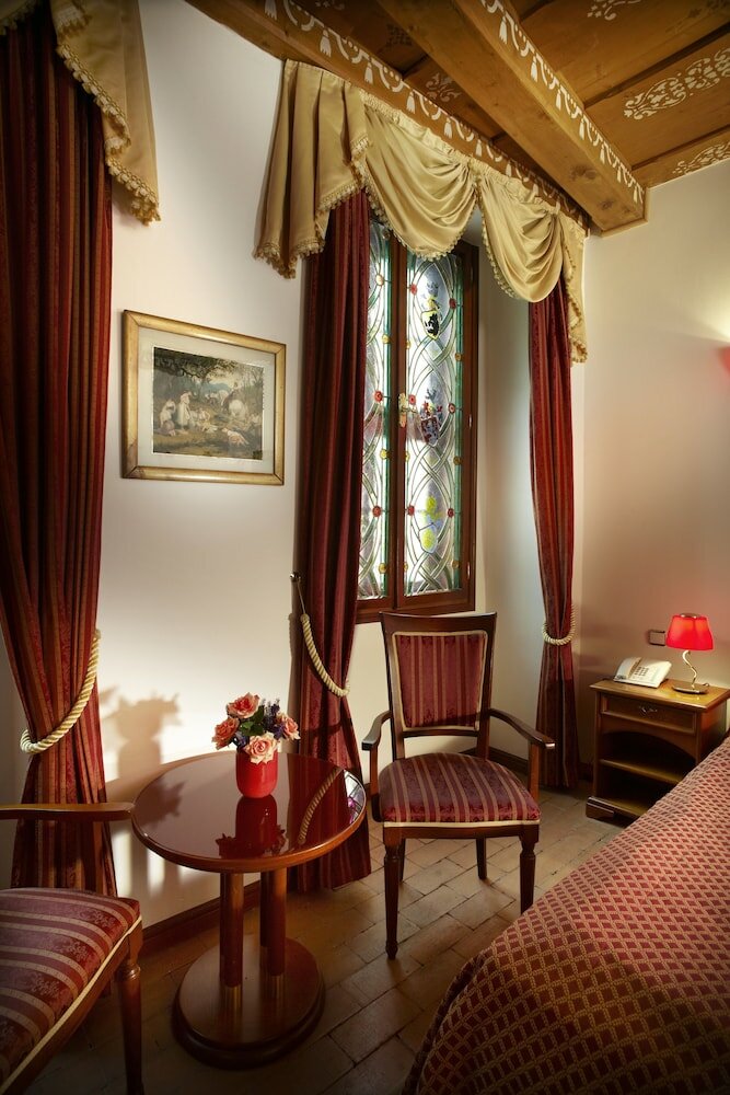 Фото Hotel Royal Ricc