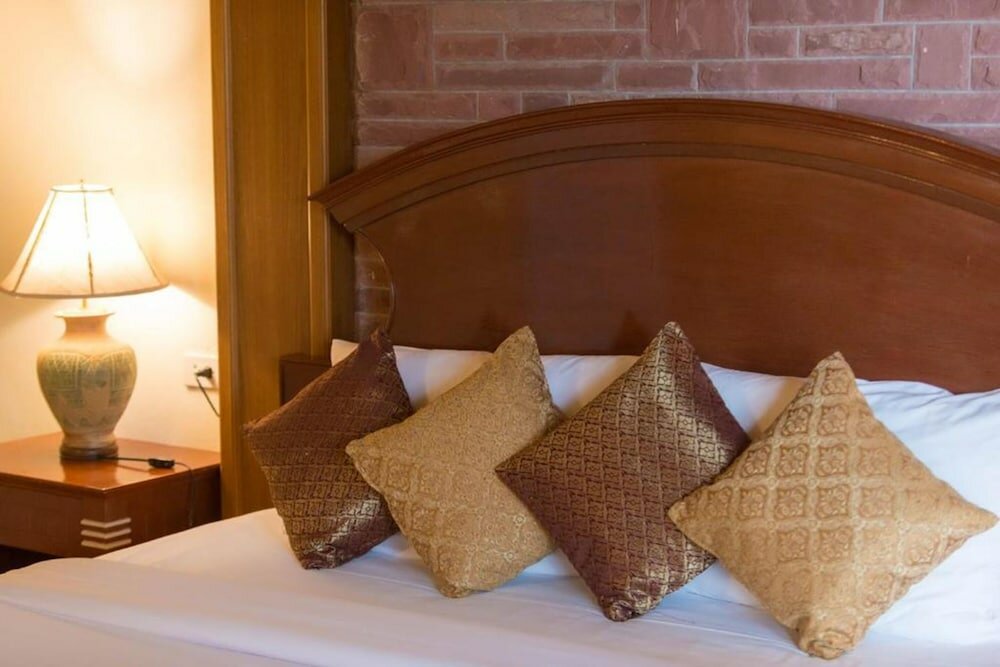 Фото Lanta Casuarina Beach Resort