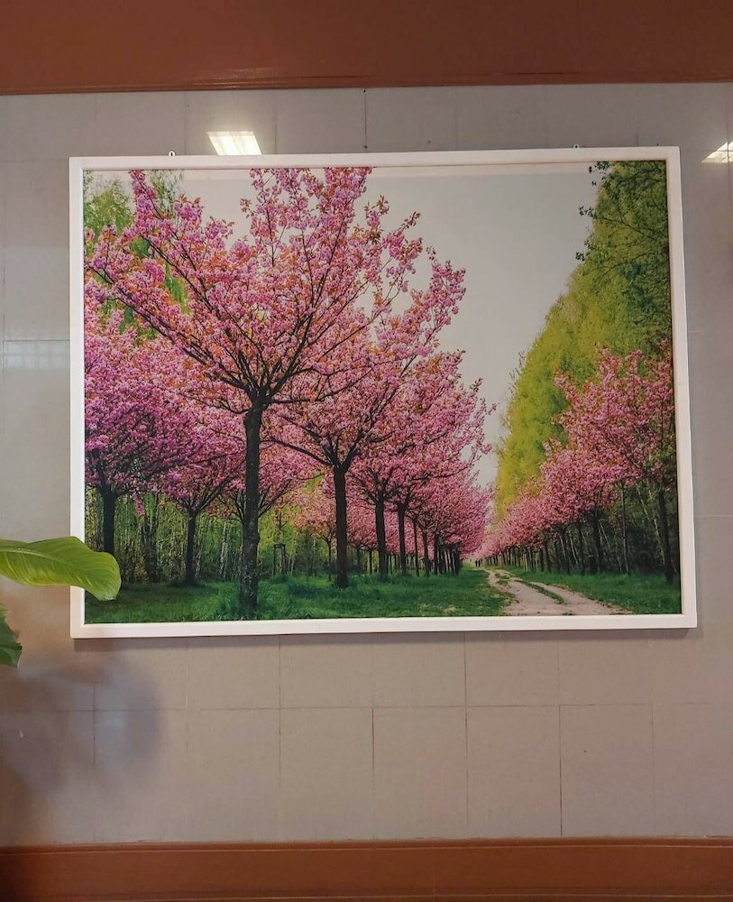 Фото Suriwong Chumphon Hotel