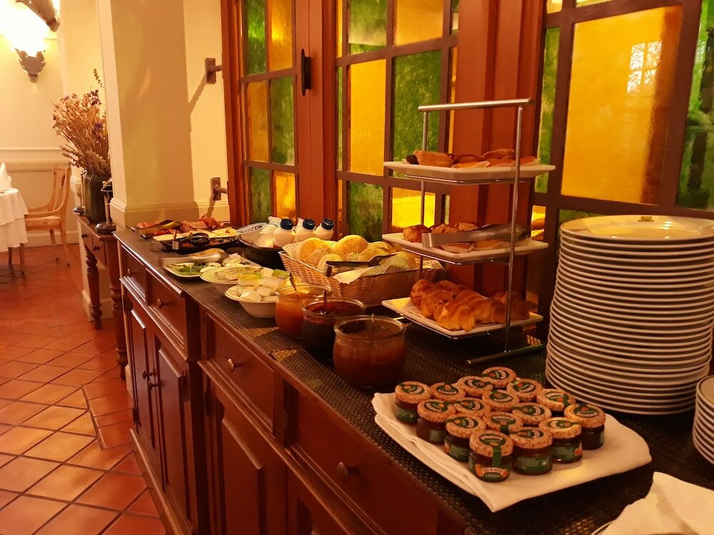 Фото Lawrence's Hotel