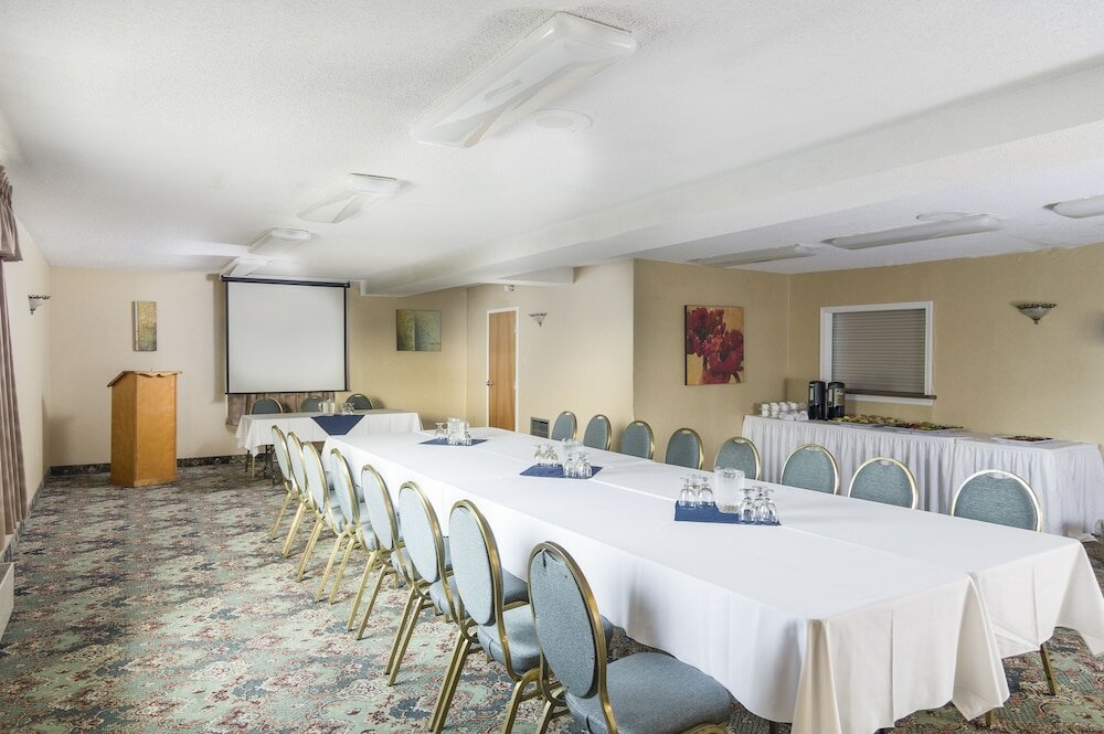 Фото Mount Peyton Resort and Conference Centre