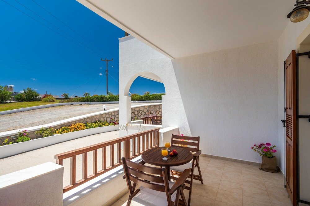 Фото Konstantinos