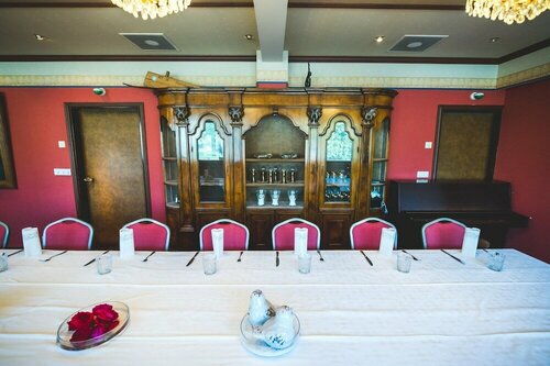 Гостиница Hotel Kalliohovi в Раума