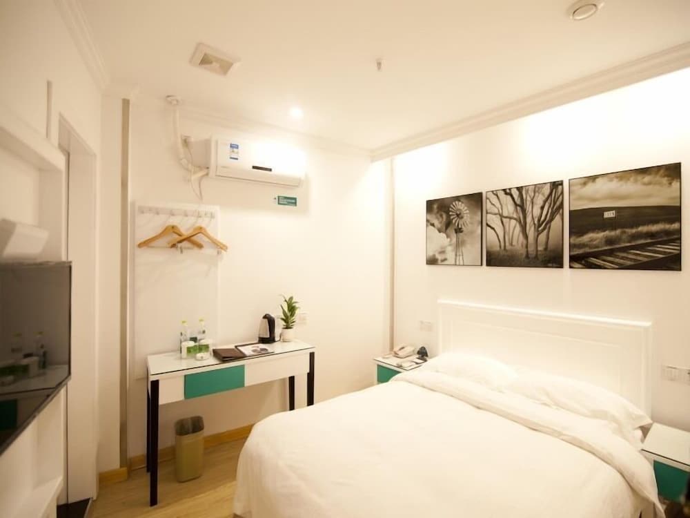 Фото GreenTree Inn TaiZhou XianJu Passenger Center West HuanCheng Road Express Hotel