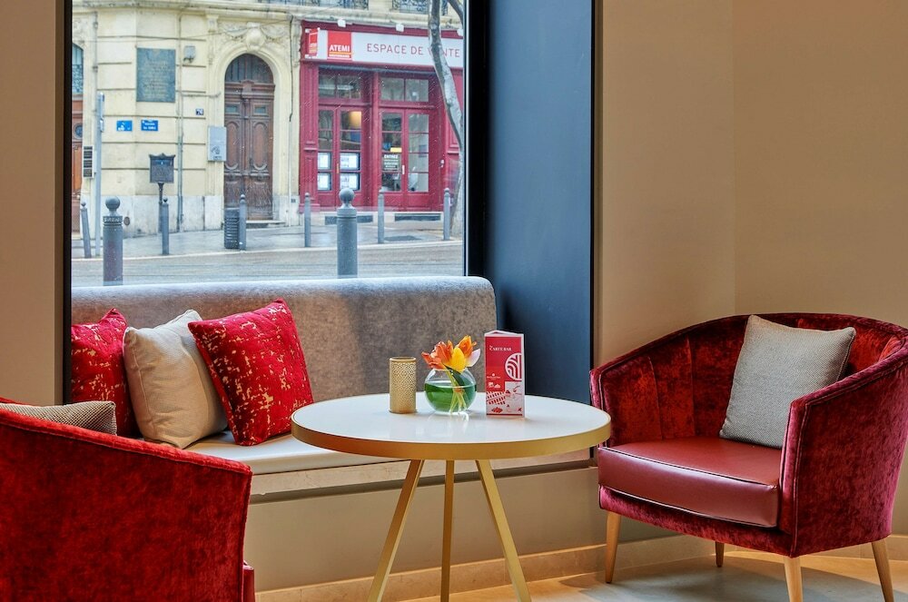 Фото Nh Collection Marseille