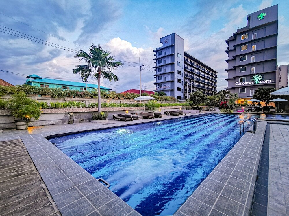 Фото The Mangrove Hotel