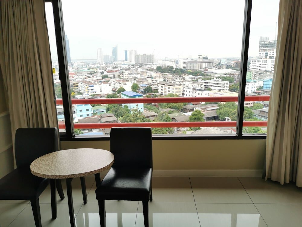 Фото Tongtara Riverview Hotel