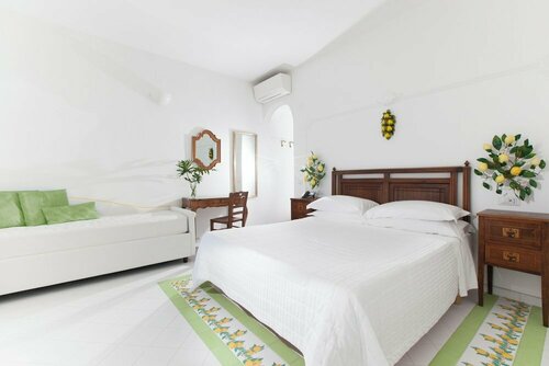 Внешний вид отеля Hotel Smeraldo в Прайано, фото 5