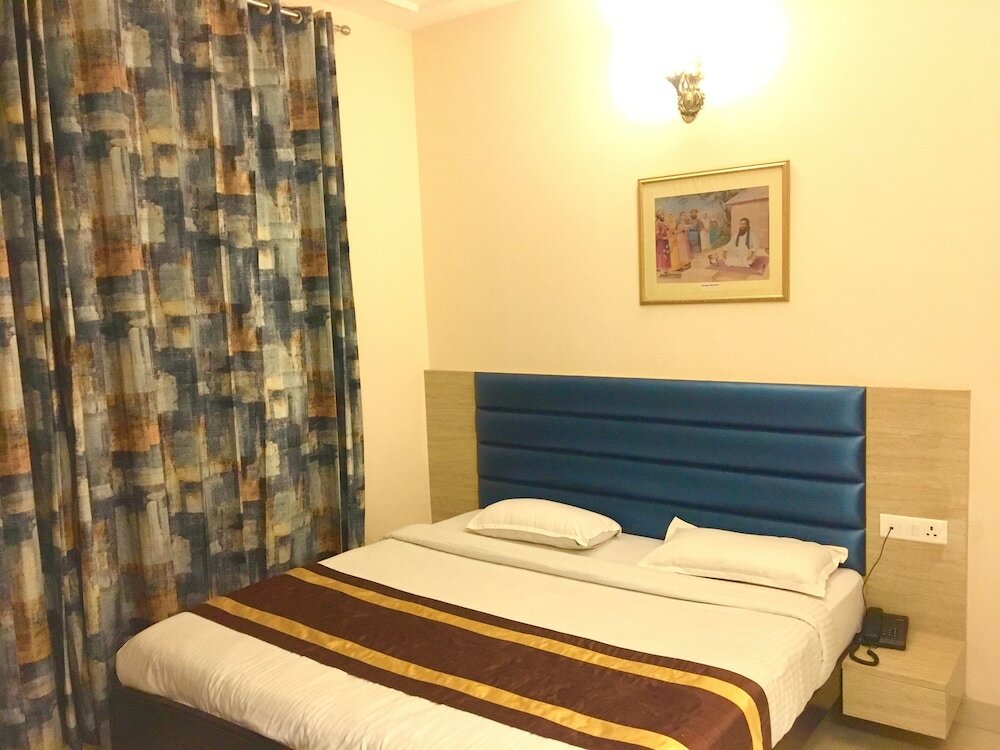 Фото Hotel Cj International